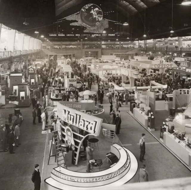 Mullard Stand au  London Olympia British Radio 1937